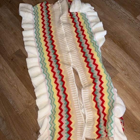 Colorful Zigzag Patterned Dress - Picture 2 of 3